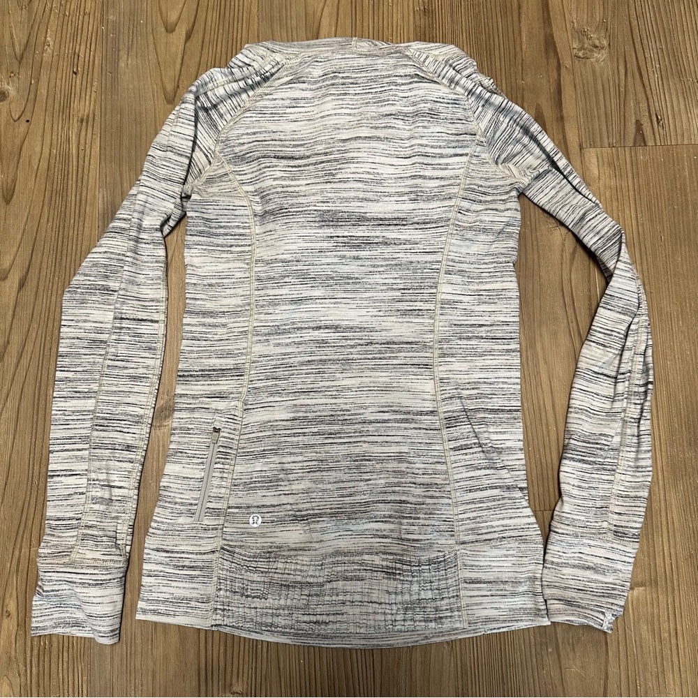Lululemon hoodie - Picture 4 of 4